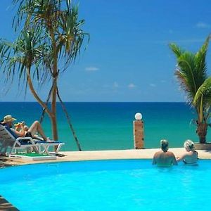 Lanta Nice Beach Resort - Sha Extra Plus